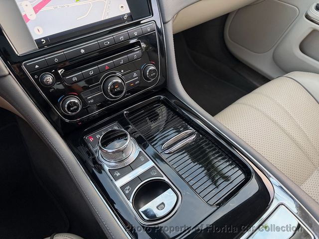 2017 Jaguar XJ XJ R-Sport Sedan 3.0L Supercharged V6 - 22995758 - 57