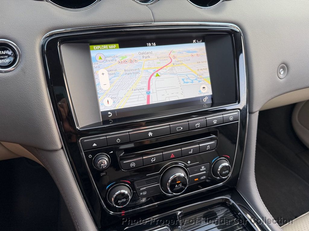2017 Jaguar XJ XJ R-Sport Sedan 3.0L Supercharged V6 - 22995758 - 65