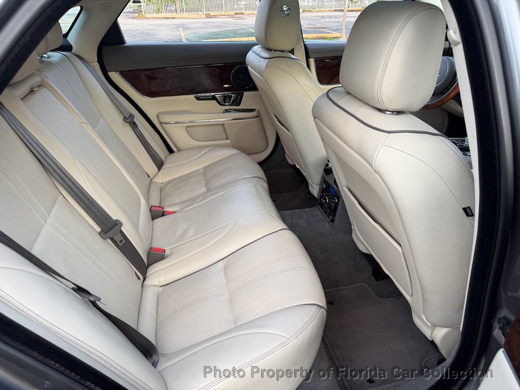 2017 Jaguar XJ XJ R-Sport Sedan 3.0L Supercharged V6 - 22995758 - 8