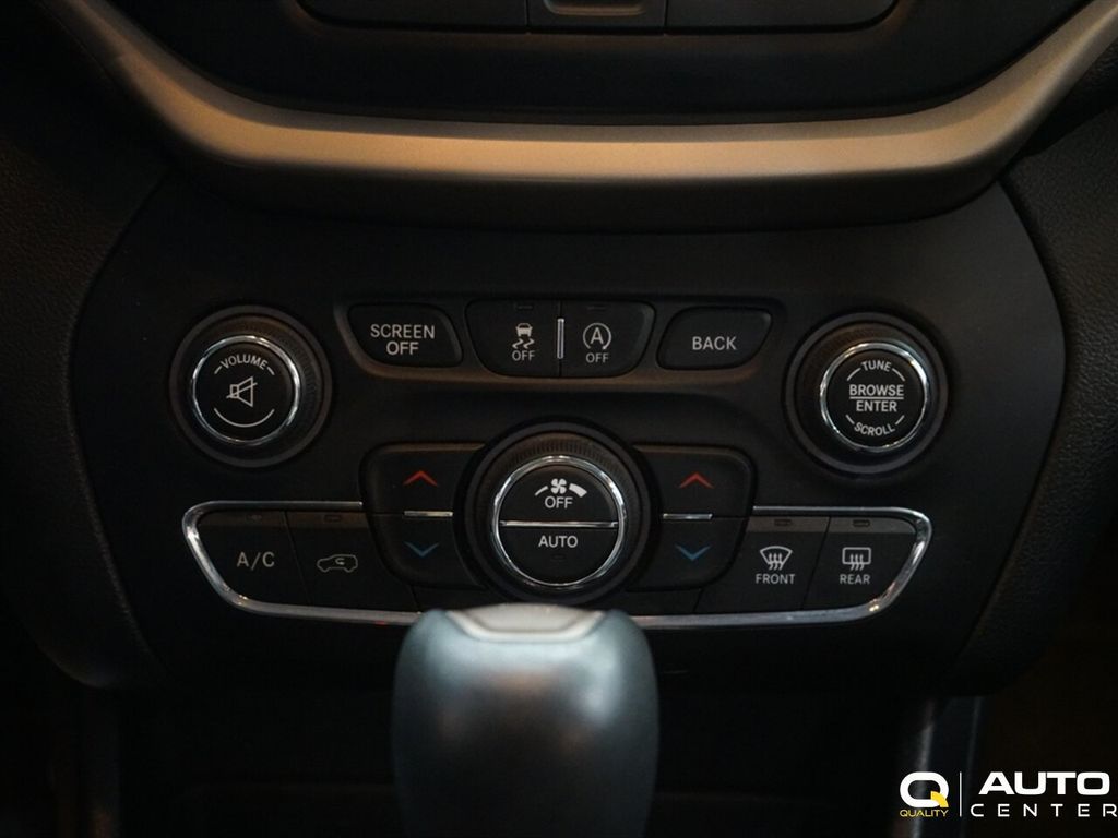 2017 Jeep Cherokee  - 23044322 - 15