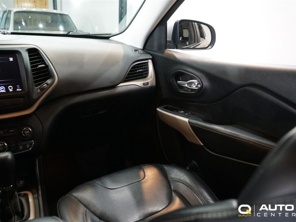 2017 Jeep Cherokee  - 23044322 - 17