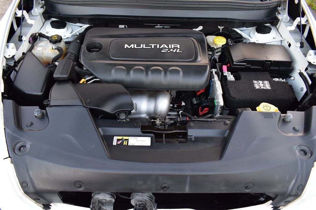 2017 Jeep Cherokee 75th Anniversary Edition 4x4 - 22850152 - 11