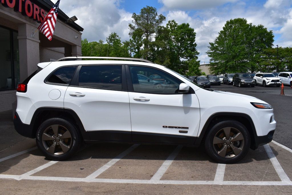 2017 Jeep Cherokee 80th Anniversary Edition photo 5