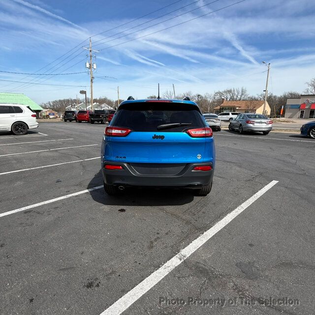 2017 Jeep Cherokee ALTITUDE 4X4 W/QUICK ORDER PKG, SIRIUS RADIO PKG - 22996234 - 11