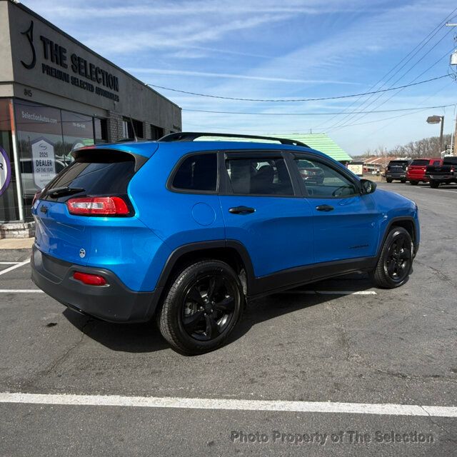 2017 Jeep Cherokee ALTITUDE 4X4 W/QUICK ORDER PKG, SIRIUS RADIO PKG - 22996234 - 17