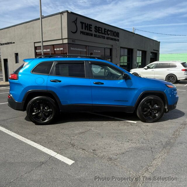 2017 Jeep Cherokee ALTITUDE 4X4 W/QUICK ORDER PKG, SIRIUS RADIO PKG - 22996234 - 19