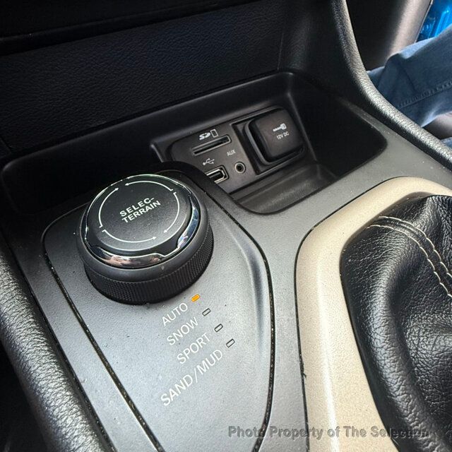 2017 Jeep Cherokee ALTITUDE 4X4 W/QUICK ORDER PKG, SIRIUS RADIO PKG - 22996234 - 32