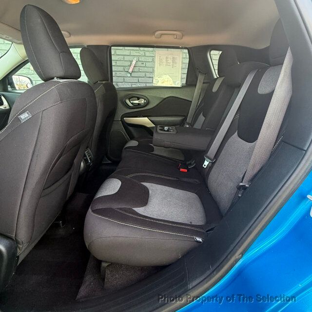 2017 Jeep Cherokee ALTITUDE 4X4 W/QUICK ORDER PKG, SIRIUS RADIO PKG - 22996234 - 33