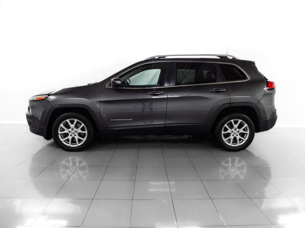 2017 Jeep Cherokee LATITUDE - 22577338 - 2