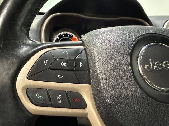 2017 Jeep Cherokee Latitude 4x4 - 23075879 - 13