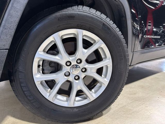 2017 Jeep Cherokee Latitude 4x4 - 23075879 - 1
