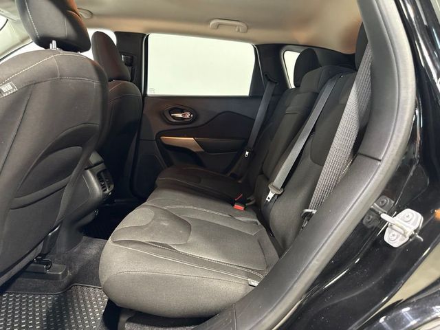 2017 Jeep Cherokee Latitude 4x4 - 23075879 - 25