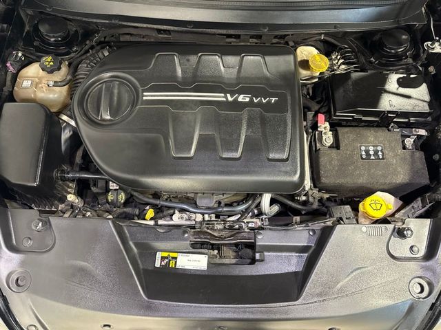 2017 Jeep Cherokee Latitude 4x4 - 23075879 - 32