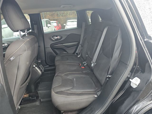 2017 Jeep Cherokee Latitude 4x4 - 22995808 - 9