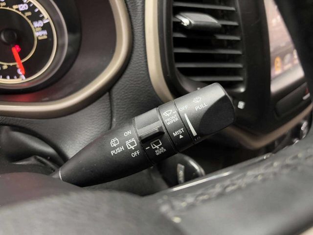 2017 Jeep Cherokee Latitude 4x4 - 22952554 - 33