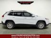 2017 Jeep Cherokee Latitude 4x4 - 22952554 - 5
