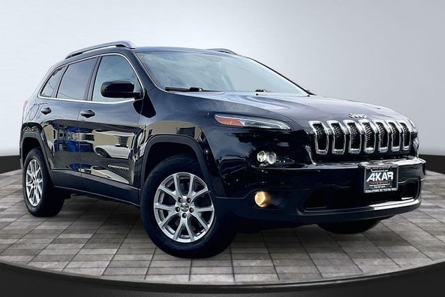 2017 Jeep Cherokee Latitude 4x4 - 23075221 - 2