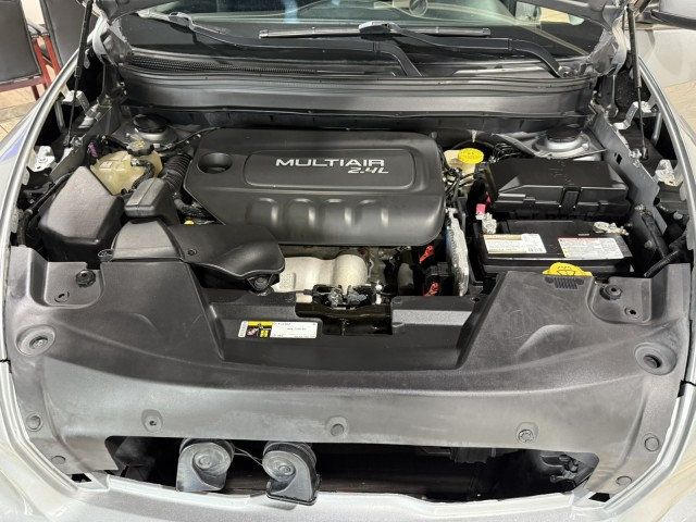 2017 Jeep Cherokee Latitude FWD - 22975781 - 10