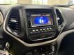 2017 Jeep Cherokee Latitude FWD - 22975781 - 14