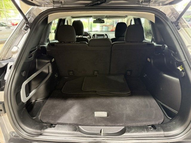 2017 Jeep Cherokee Latitude FWD - 22975781 - 27