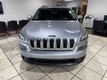 2017 Jeep Cherokee Latitude FWD - 22975781 - 5