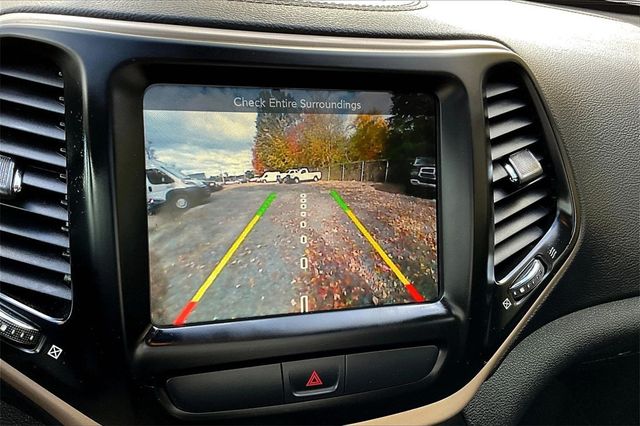 2017 Jeep Cherokee Limited 4x4 - 22940304 - 25