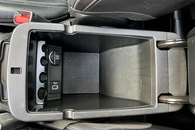 2017 Jeep Cherokee Limited 4x4 - 22940304 - 27