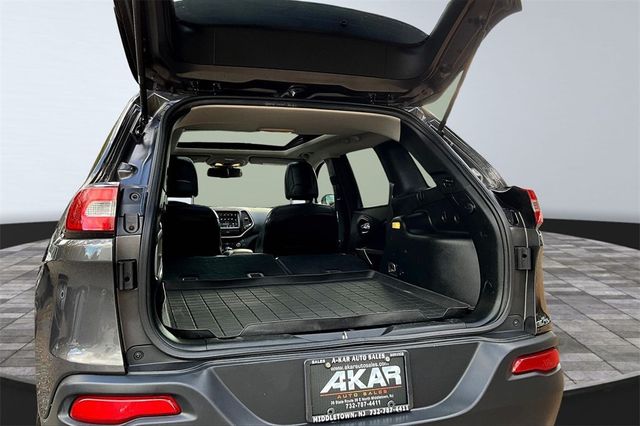 2017 Jeep Cherokee Limited 4x4 - 22940304 - 33