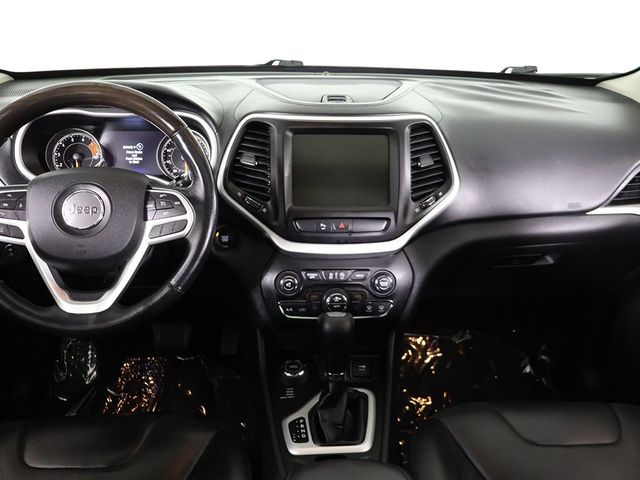 2017 Jeep Cherokee Overland 4x4 - 23047050 - 37