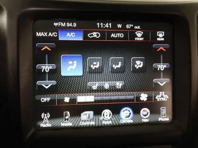 2017 Jeep Cherokee Overland 4x4 - 23047050 - 48