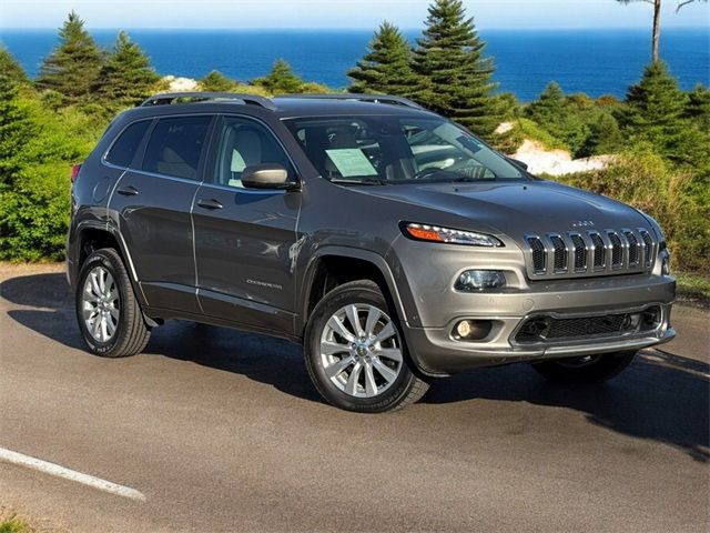 2017 Jeep Cherokee Overland 4x4 - 22656877 - 1