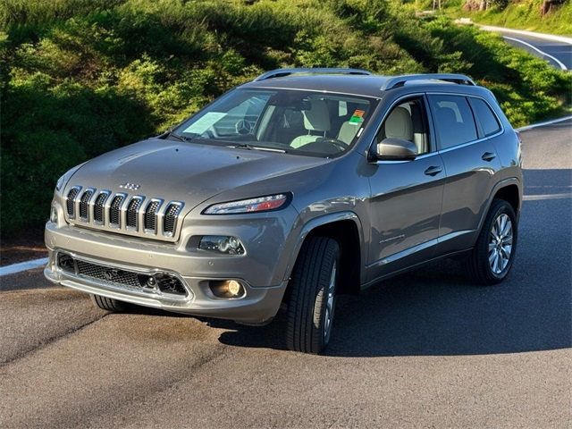 2017 Jeep Cherokee Overland 4x4 - 22656877 - 4