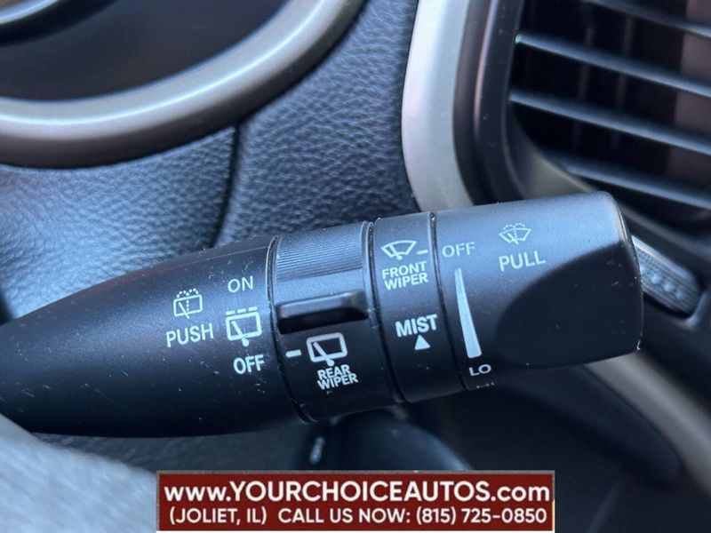 2017 Jeep Cherokee Sport 4x4 - 23005602 - 32