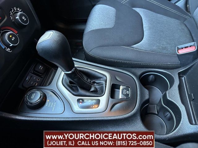 2017 Jeep Cherokee Sport 4x4 - 23005602 - 41