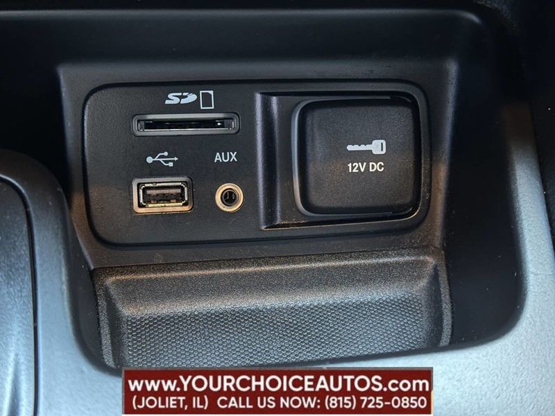 2017 Jeep Cherokee Sport 4x4 - 23005602 - 44