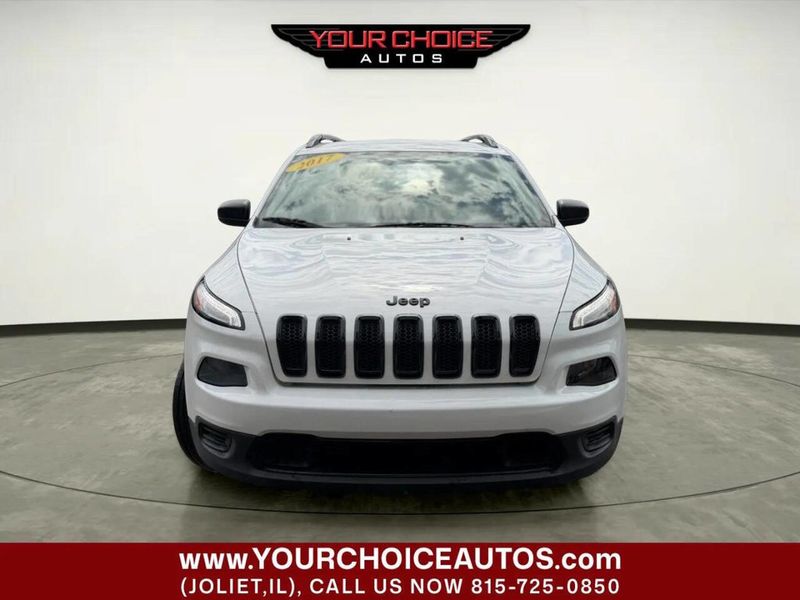 2017 Jeep Cherokee Sport 4x4 - 23005602 - 7