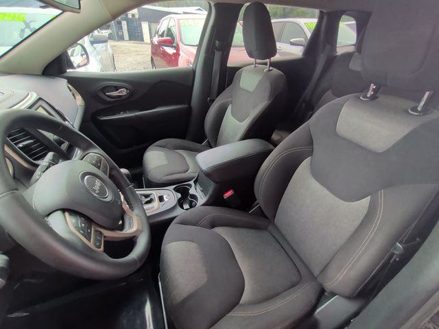 2017 Jeep Cherokee Sport FWD - 23075539 - 13