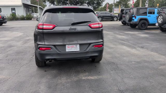 2017 Jeep Cherokee Sport FWD - 23075539 - 6