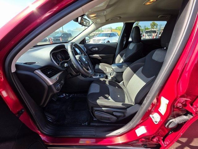 2017 Jeep Cherokee Sport FWD - 22839394 - 14