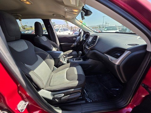 2017 Jeep Cherokee Sport FWD - 22839394 - 8