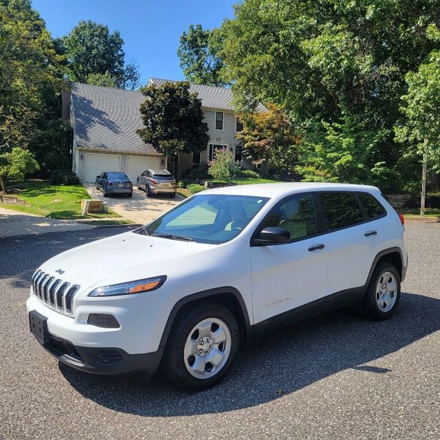 2017 Jeep Cherokee Sport FWD - 22567265 - 0