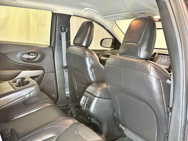 2017 Jeep Cherokee Trailhawk 4x4 - 23034213 - 33