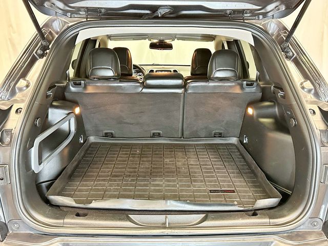 2017 Jeep Cherokee Trailhawk 4x4 - 23034213 - 36
