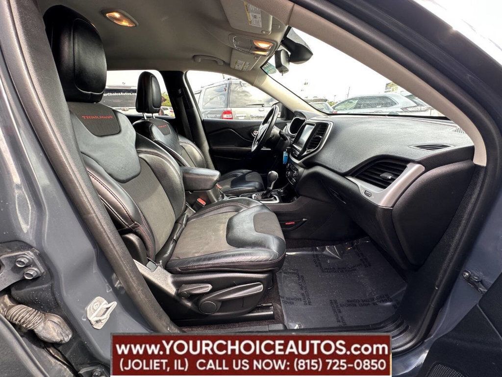 2017 Jeep Cherokee Trailhawk 4x4 4dr SUV - 22842502 - 24