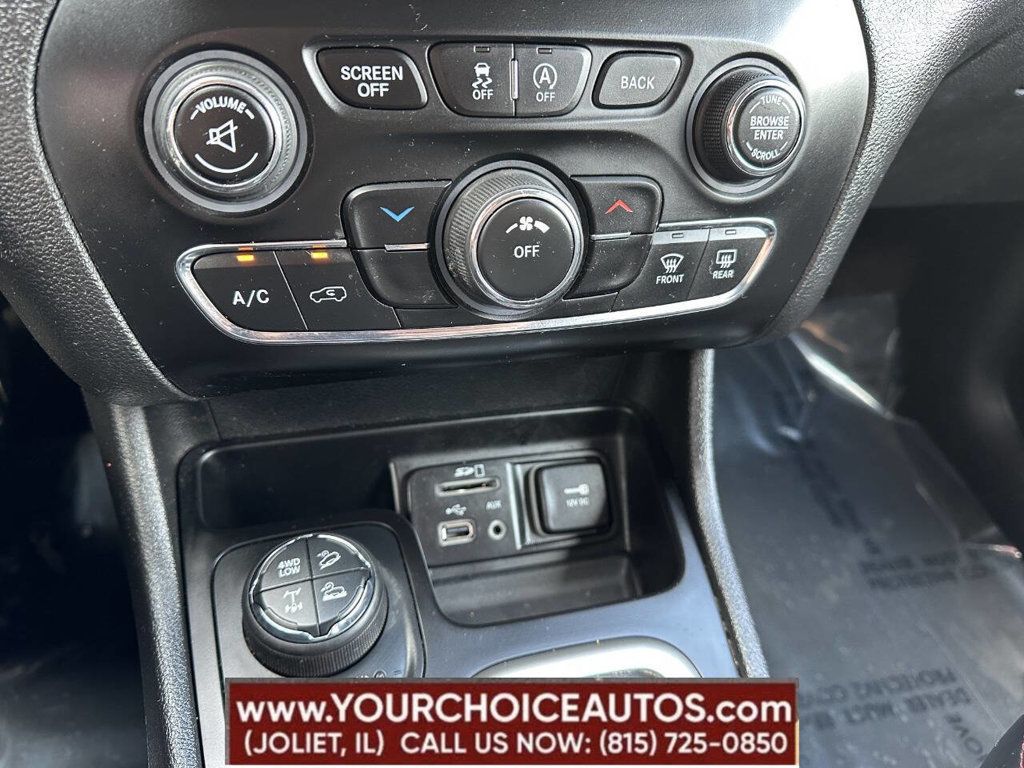 2017 Jeep Cherokee Trailhawk 4x4 4dr SUV - 22842502 - 46