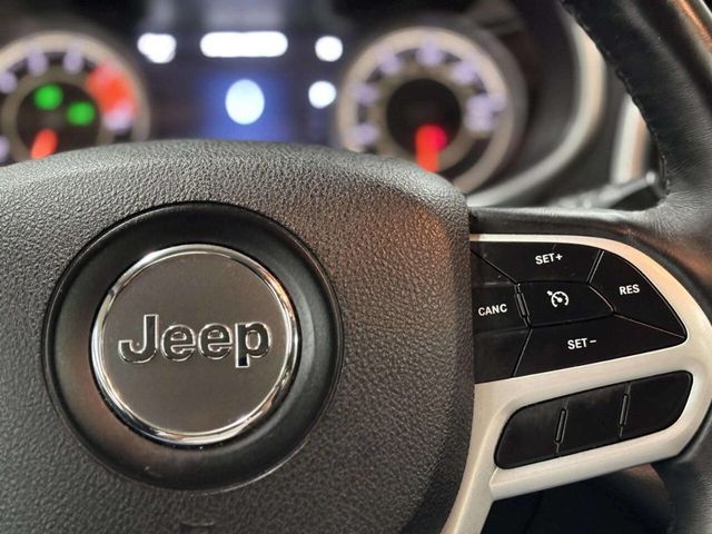 2017 Jeep Cherokee Trailhawk 4x4 4dr SUV - 23056548 - 31
