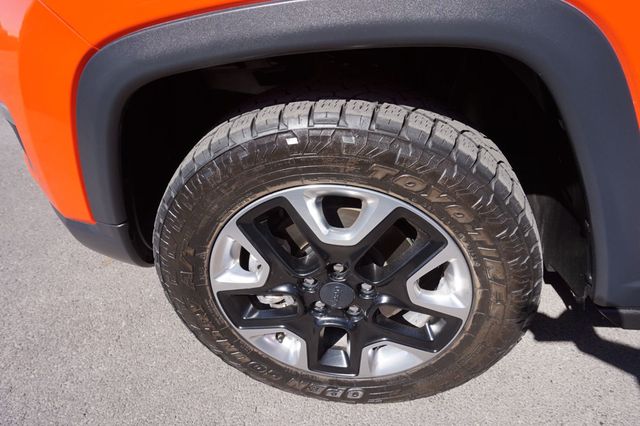 2017 Jeep Compass 4WD, TRAILHAWK, NAVIGATION, BACKUP CAMERA, PREMIUM WHEELS - 23072430 - 12