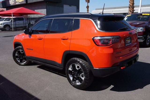 2017 Jeep Compass 4WD, TRAILHAWK, NAVIGATION, BACKUP CAMERA, PREMIUM WHEELS - 23072430 - 3