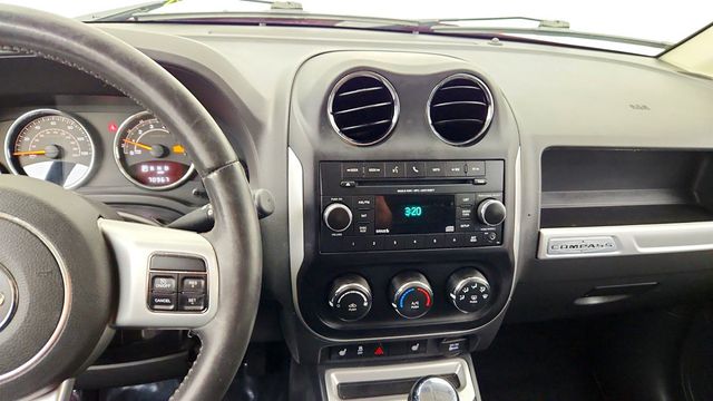2017 Jeep Compass High Altitude 4x4 *Ltd Avail* w/ Sunroof & Remote Start - 23030382 - 17