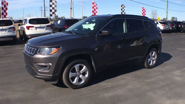 2017 Jeep Compass LATITUDE - 22748257 - 3